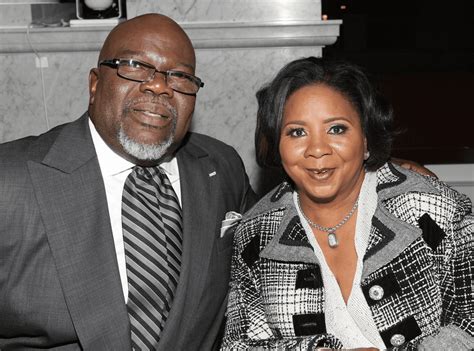 is td jakes wife divorcing him.